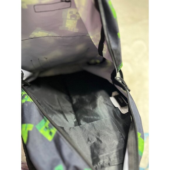 Minecraft Creeper Backpack 18" Schoolbag With Black & Green Design - Picture 4 of 5